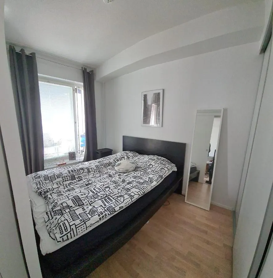 Bright Two-Room Apartment With A Balcony In Kalasatama Helsinki